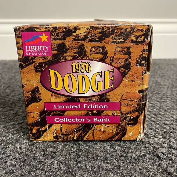 Liberty Classics Die Cast 1936 Dodge Truck Model Toy NEW Sealed Limited Edition - Picture 2 of 5